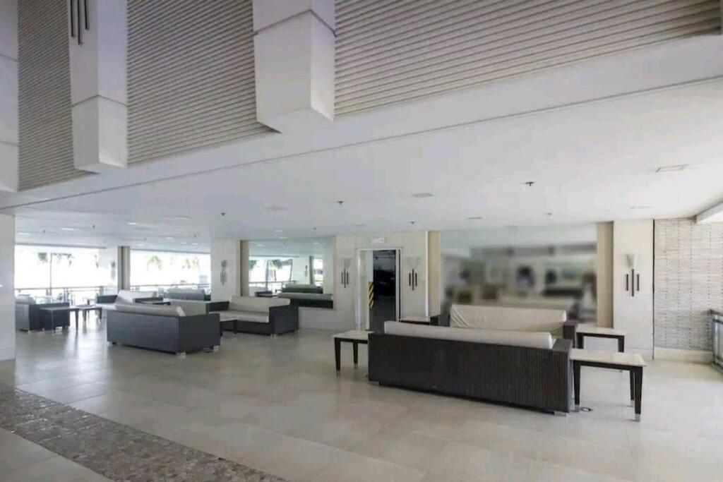 Cherolds Place Lovely 1 Bedroom Condo With Balcony 马尼拉 外观 照片